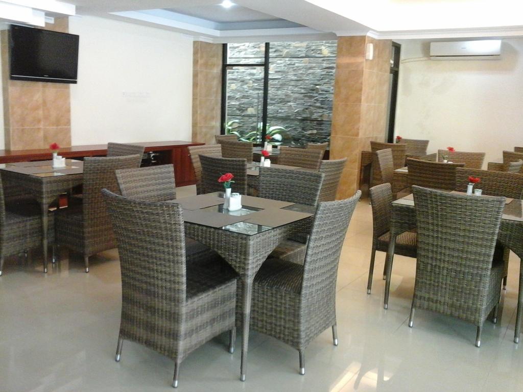 Maranatha Grand Hotel Yogyakarta Exterior foto
