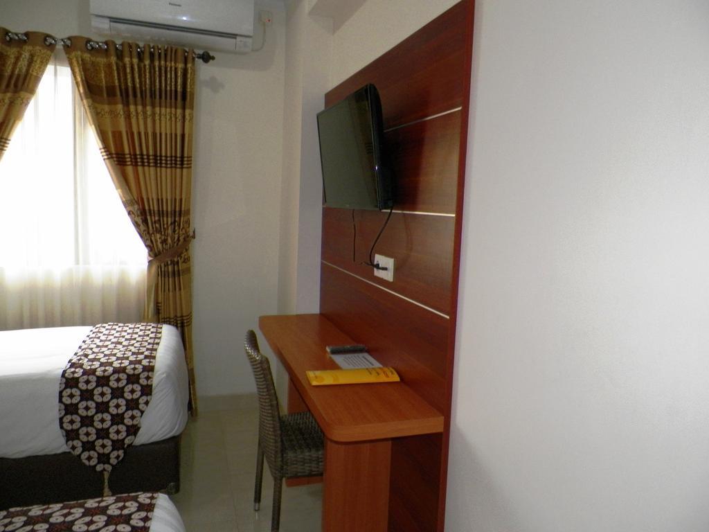Maranatha Grand Hotel Yogyakarta Habitación foto