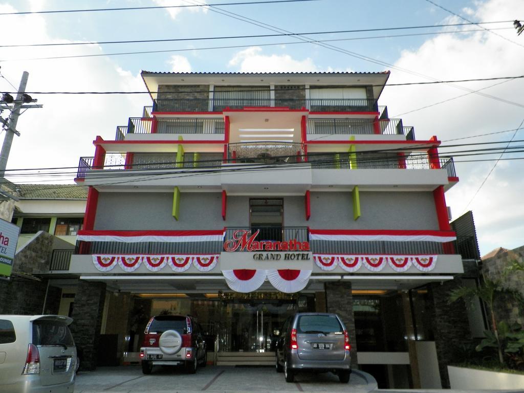 Maranatha Grand Hotel Yogyakarta Exterior foto
