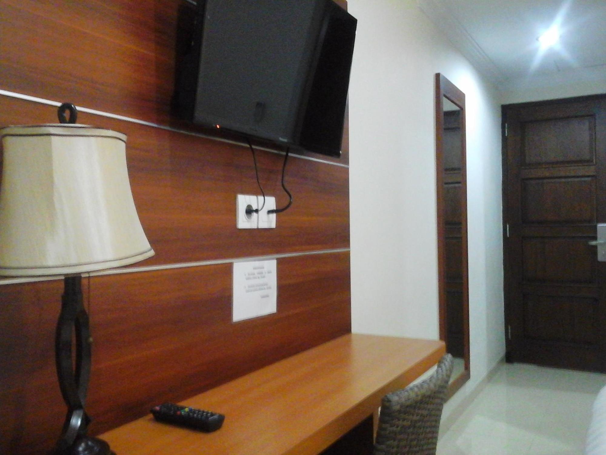 Maranatha Grand Hotel Yogyakarta Exterior foto